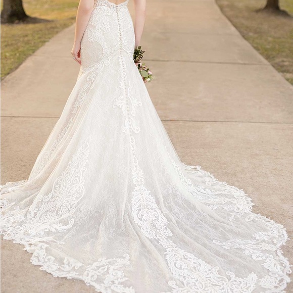 Martina Liana Style # 1250 beaded wedding dress - Picture 16 of 16